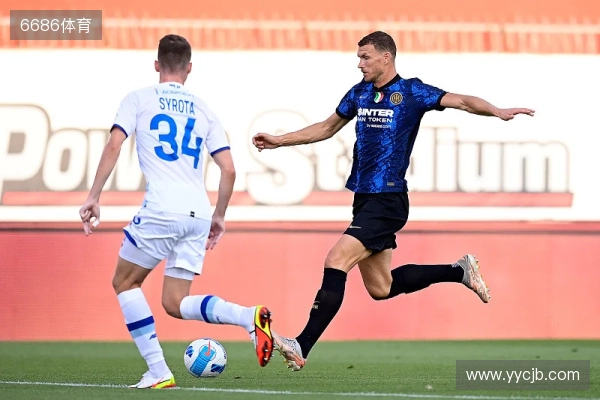 马卡:补强锋线,塞维利亚有意齐尔克泽、萨迪克以及坎贝罗斯 马卡:补强锋线,塞维利亚有意齐尔克泽、萨迪克以及坎贝罗斯