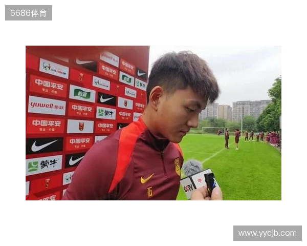 李昊:第一场输越南有很多客观因素 杨希天天给我炫耀全运会金牌 李昊:第一场输越南有很多客观因素 杨希天天给我炫耀全运会金牌