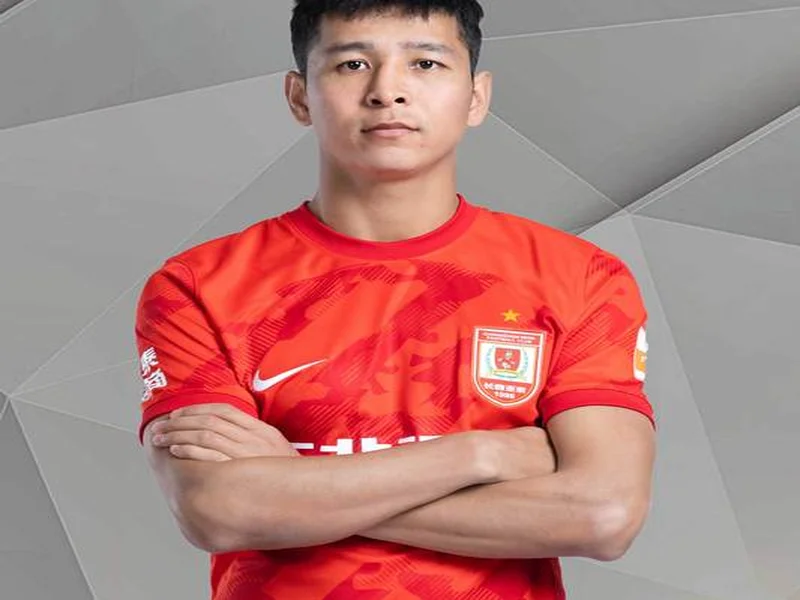 阿图什杯:艾菲尔丁担任喀什库克兰队主教练,阿不都海米提任领队